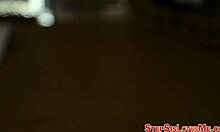 POV-video van een Latina stiefzus die klaarkomt op een grote lul